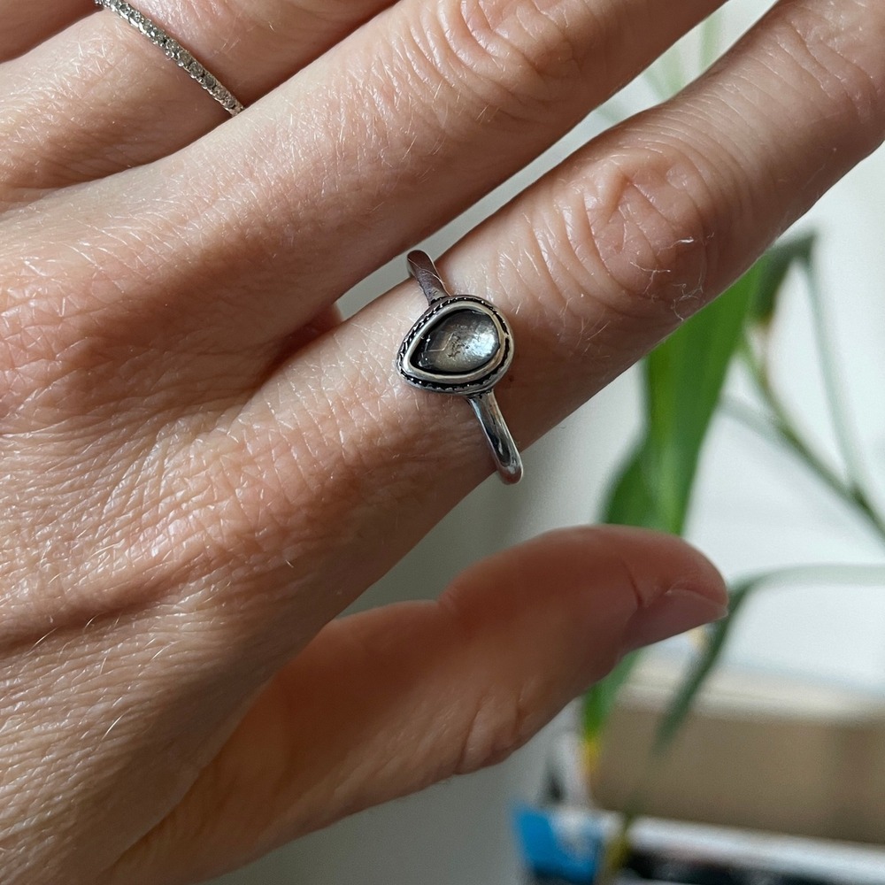 Dainty Pear Gemstone Ring 9 Sterling Silver Minimalist Boho Chic Y2K Early 2000s